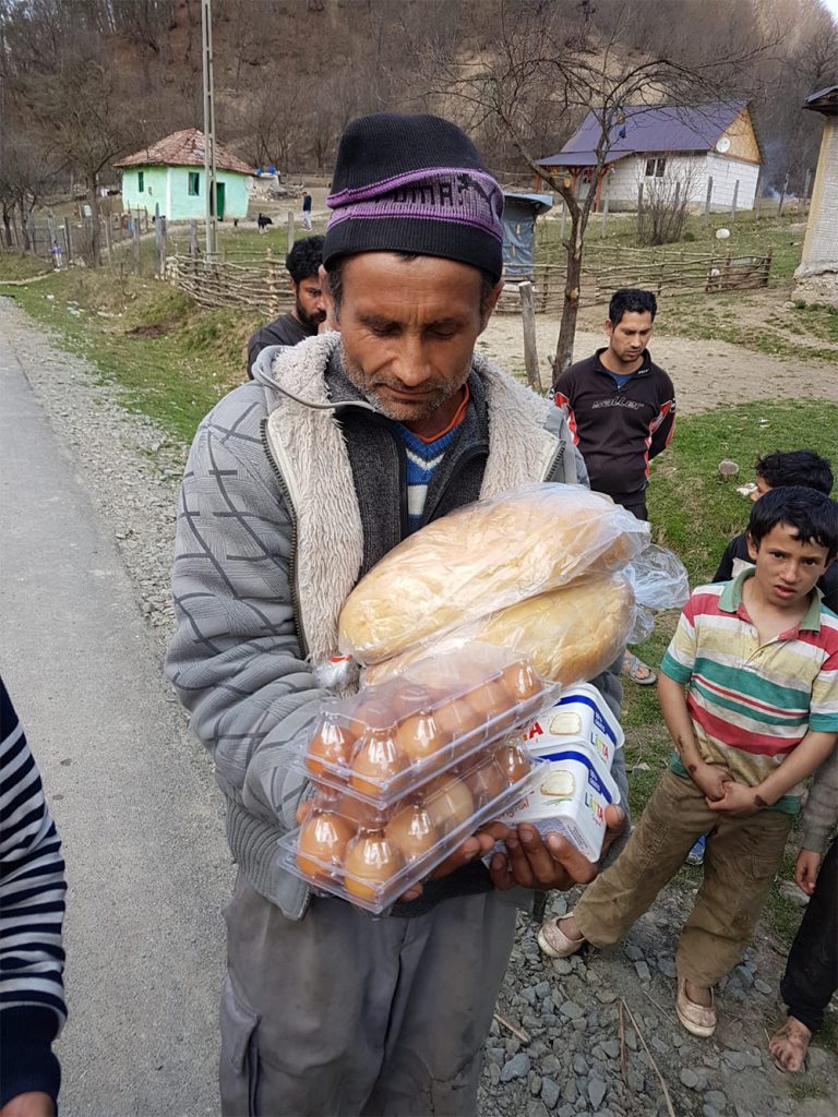 Zusammenarbeit mit Sozialwerken 49 Hoffnung Sozialwerken3 768x1024 1